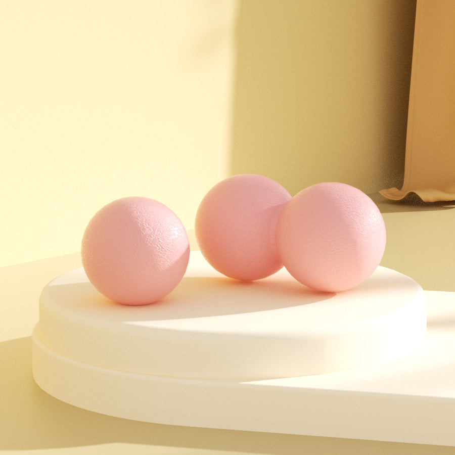 Massage balls with ergonomic design Bowlift