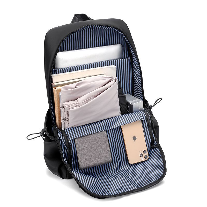Urban Backpack with Practical and Ergonomic Compartments Bowlift