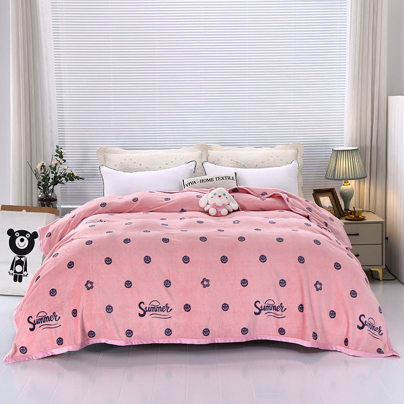 Women's cozy blanket with playful cloud pattern Bowlift