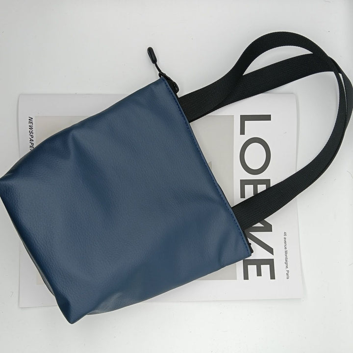 Stylish Practical Handbag Bowlift