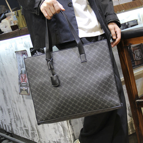 Elegant Tote Bag with Textured Design Bowlift