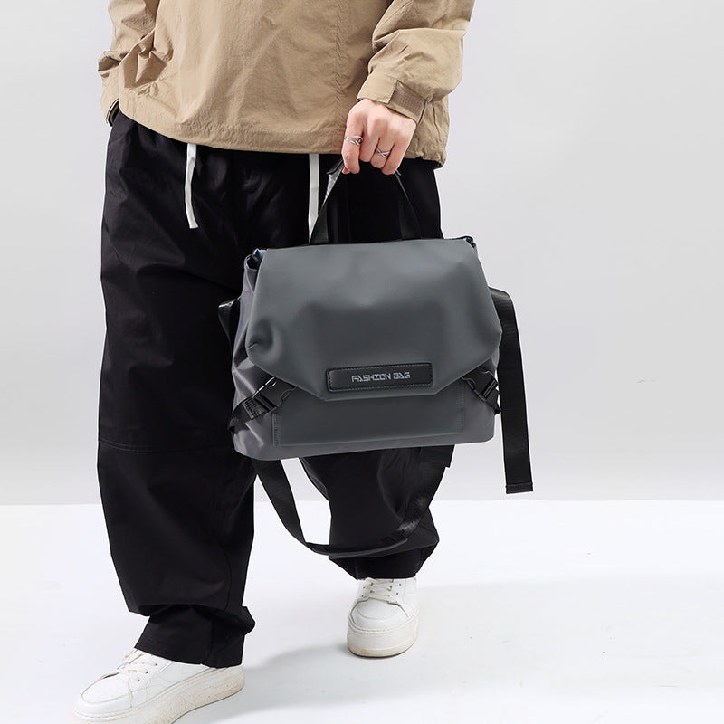 Stylish Waterproof Messenger Bag Bowlift