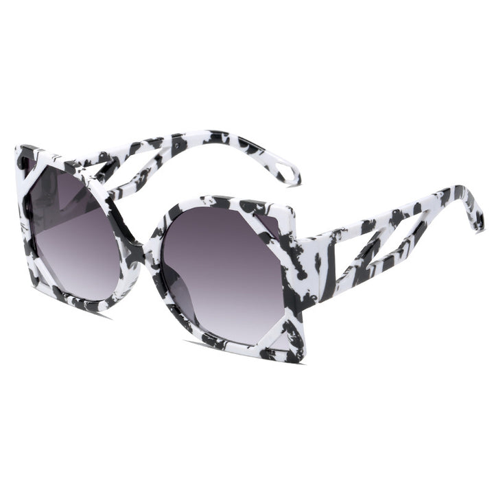 Ladies geometric sunglasses with exclusive design and UV protection Bowlift