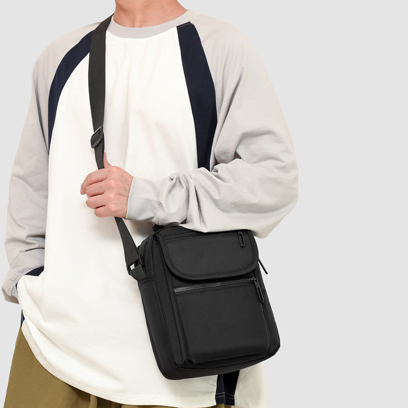 Compact Multi-Pocket Messenger Bag Bowlift