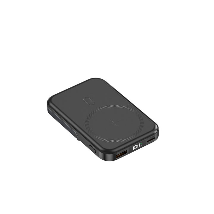 Portable Qi Powerbank with Digital Display Bowlift