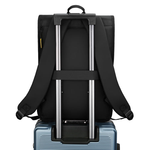 Backpack with Roll Closure and Waterproof Material Bowlift
