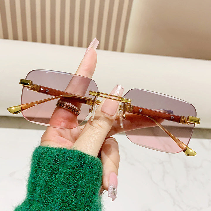 Women's fashionable rectangular sunglasses with elegant metal accent Bowlift