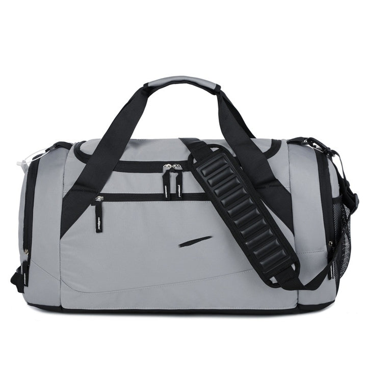 Durable sports travel bag with innovative storage Bowlift