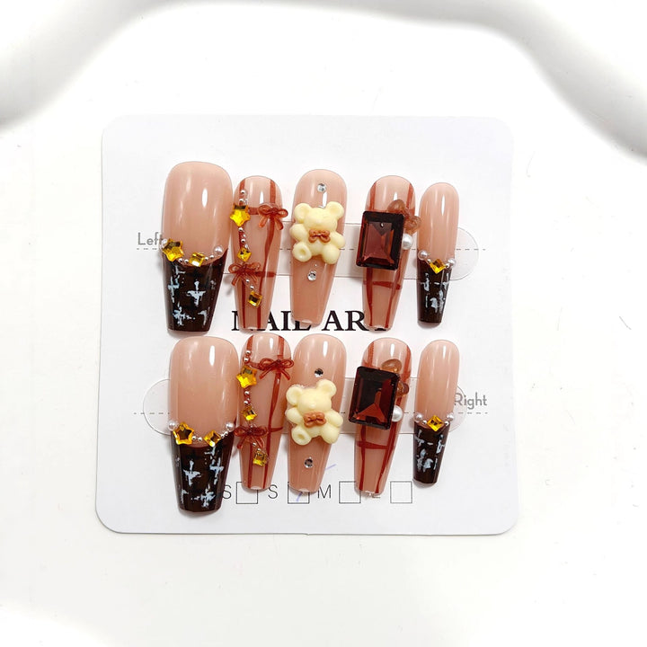 Artificial nail set with 3D decorations and elegant accents Bowlift