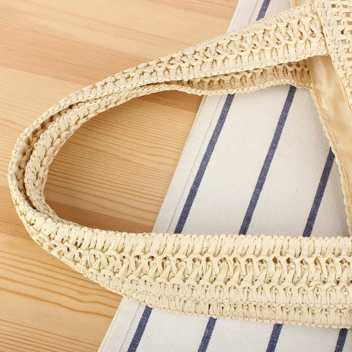 Handbag Made of Natural Wicker with Minimalist Details Bowlift