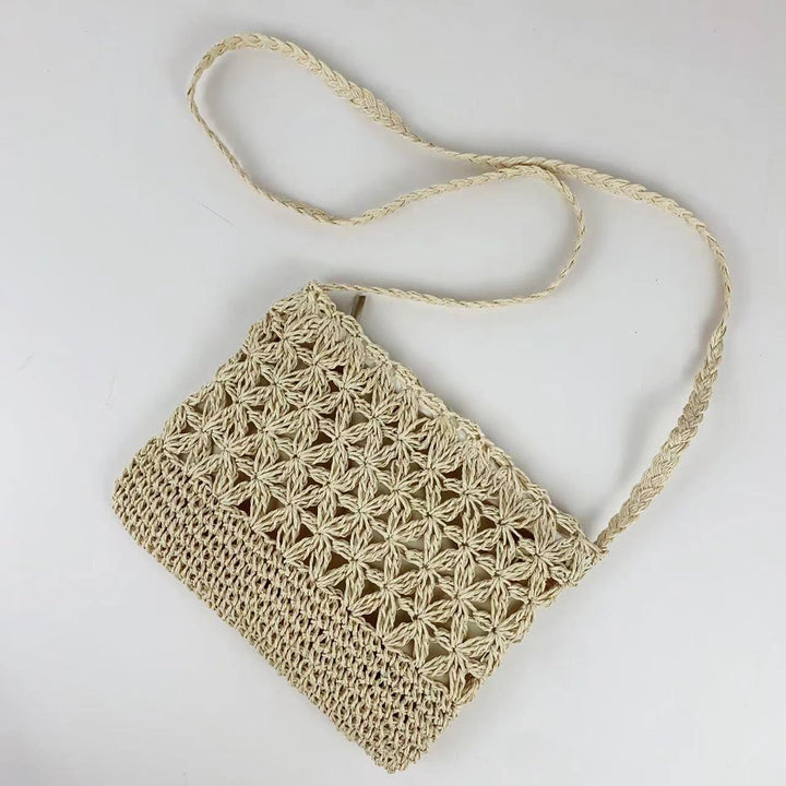 Handmade macrame bag with floral details Bowlift