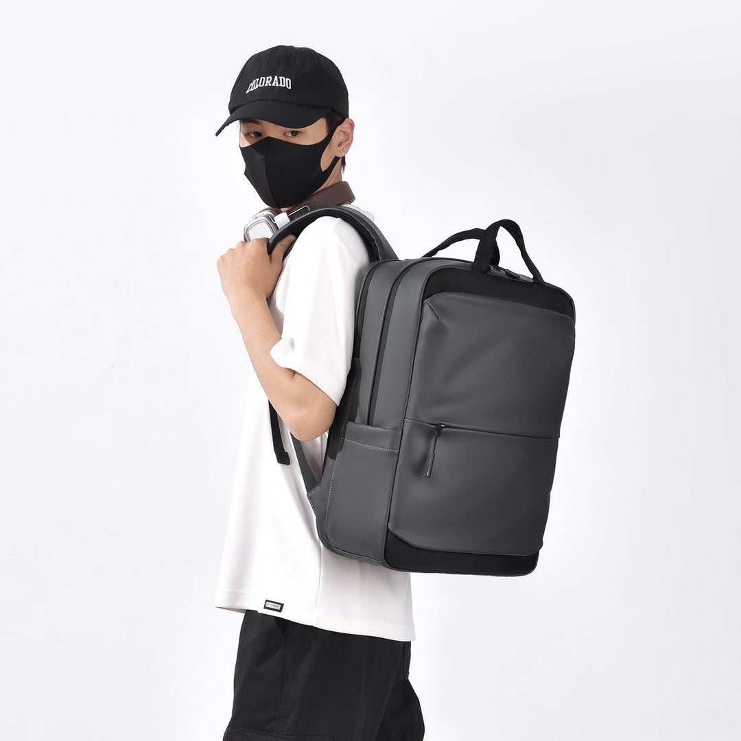 Stylish laptop backpack with multiple compartments Bowlift
