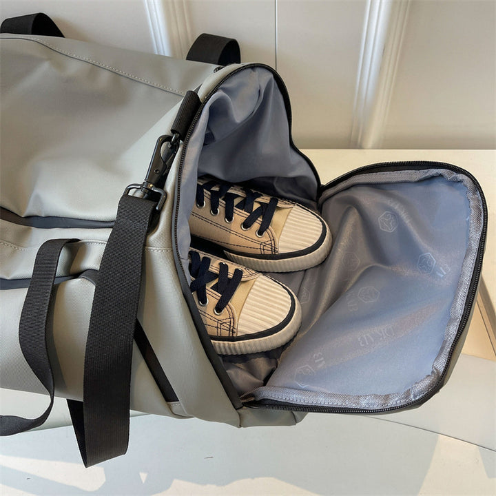 High-Capacity Multi-Functional Travel Duffle Bowlift