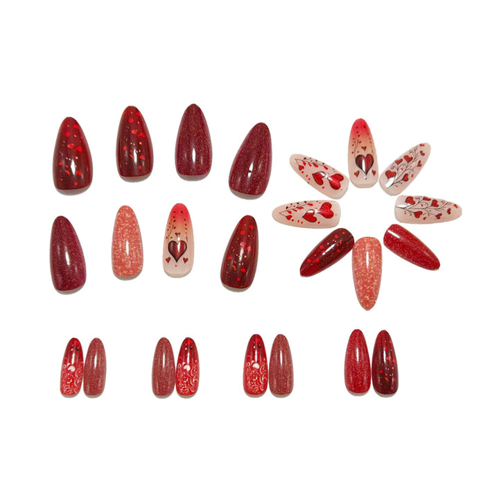 Artificial nails with heart design Bowlift