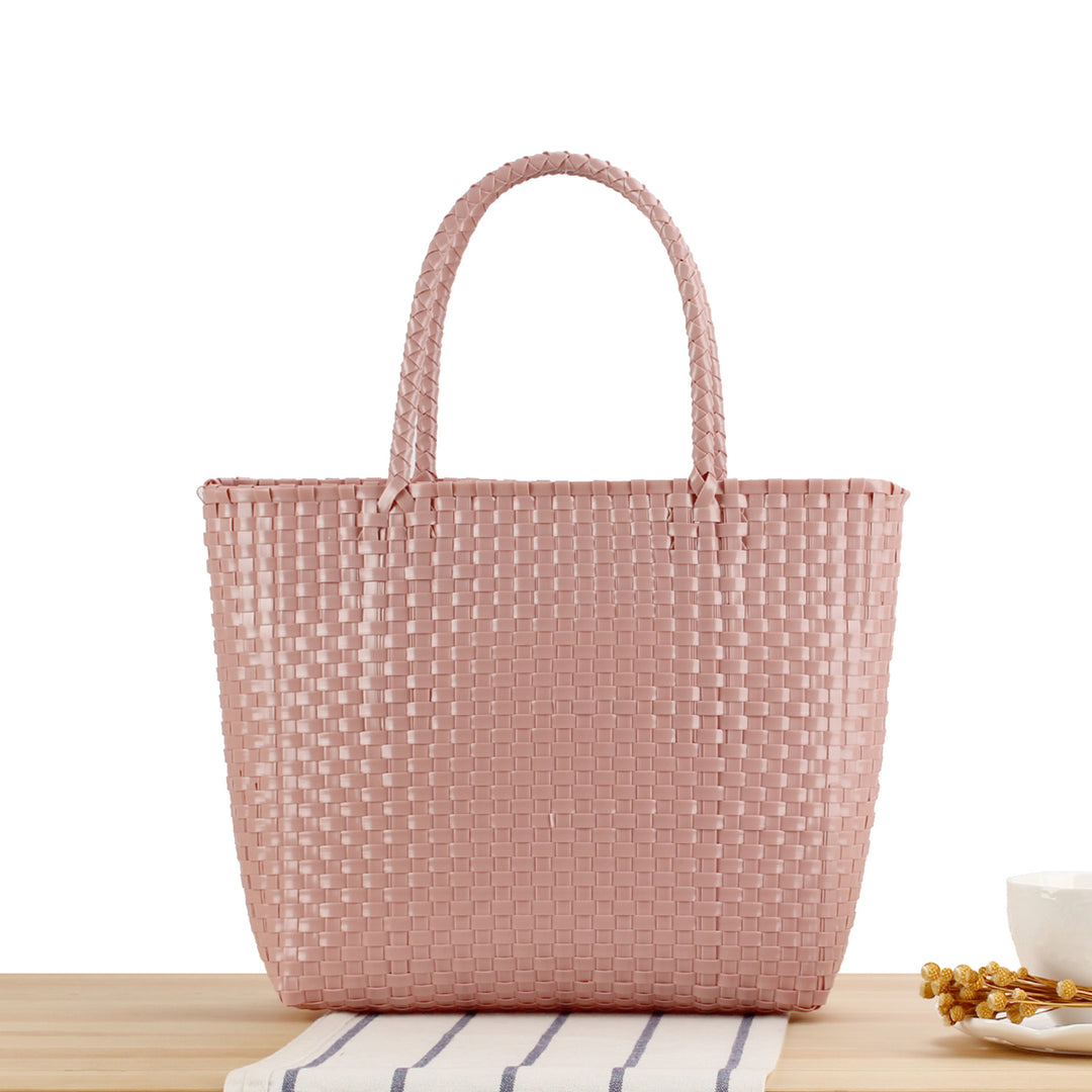 Fashionable beach bag with durable weave Bowlift