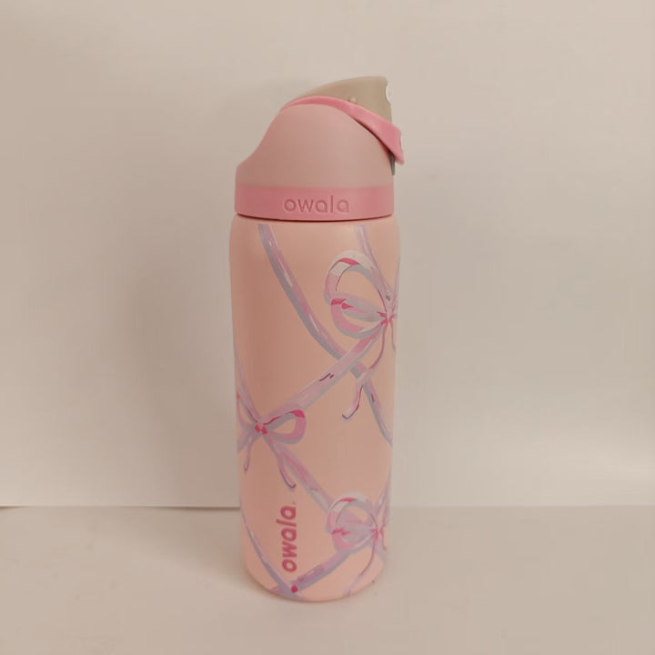 Double-Wall Vacuum Insulated Stainless Steel Travel Bottle With Flip Straw Leakproof Lid And Character Print