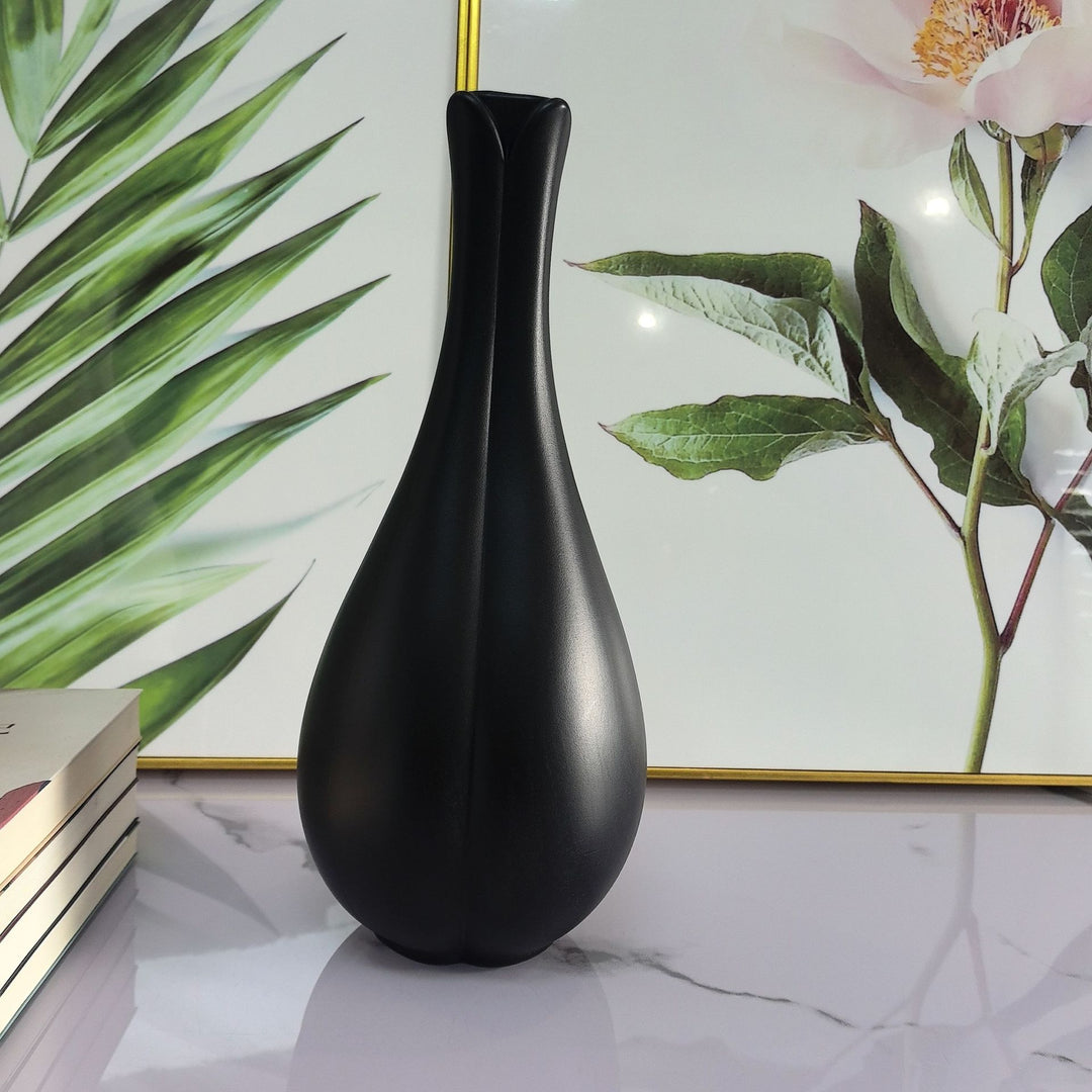 Modern Tulip-Shaped Decorative Vase Bowlift