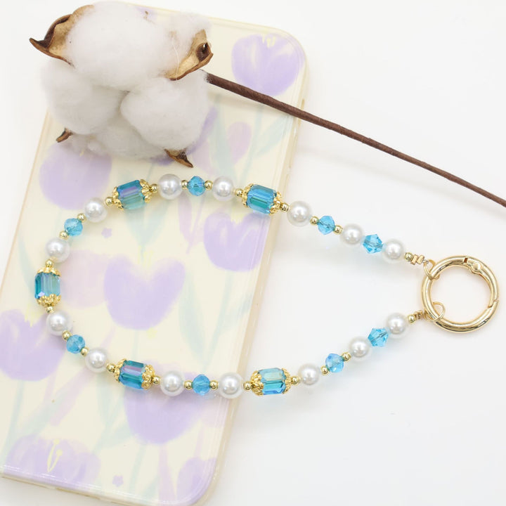 Elegant Beaded Phone Chain Bowlift