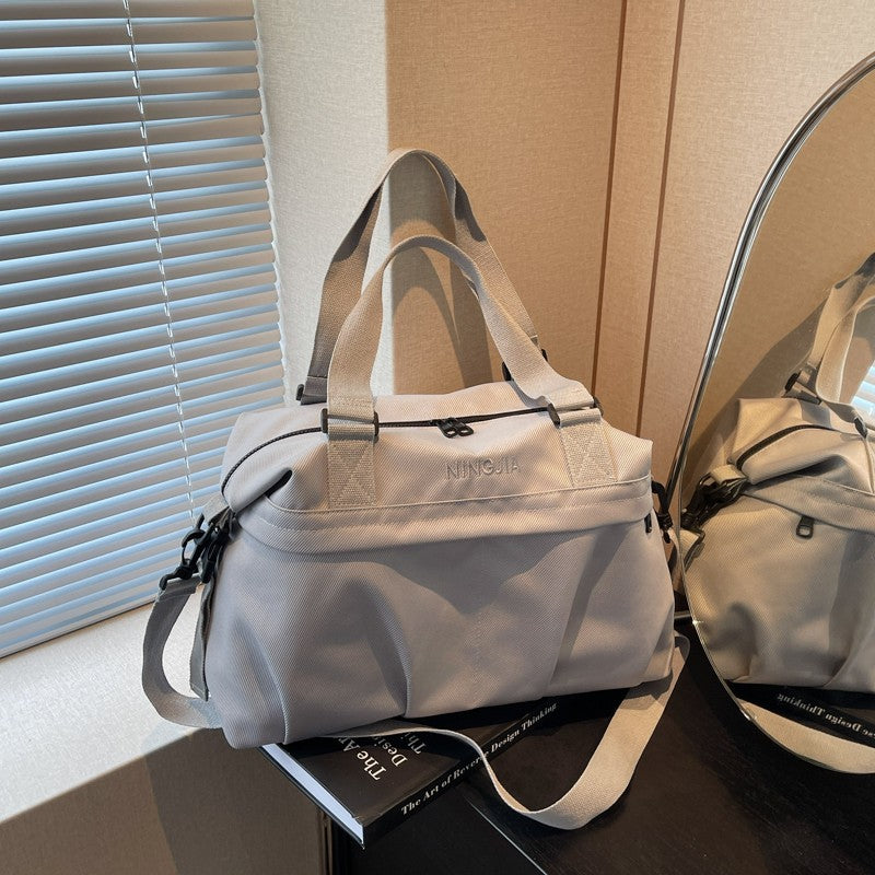 Stylish Multi-Functional Weekend Bag