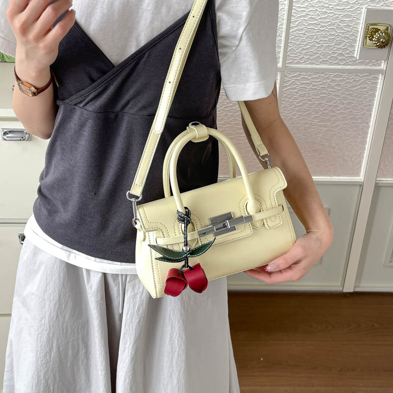 Fashion-Forward Structured Handbag Bowlift