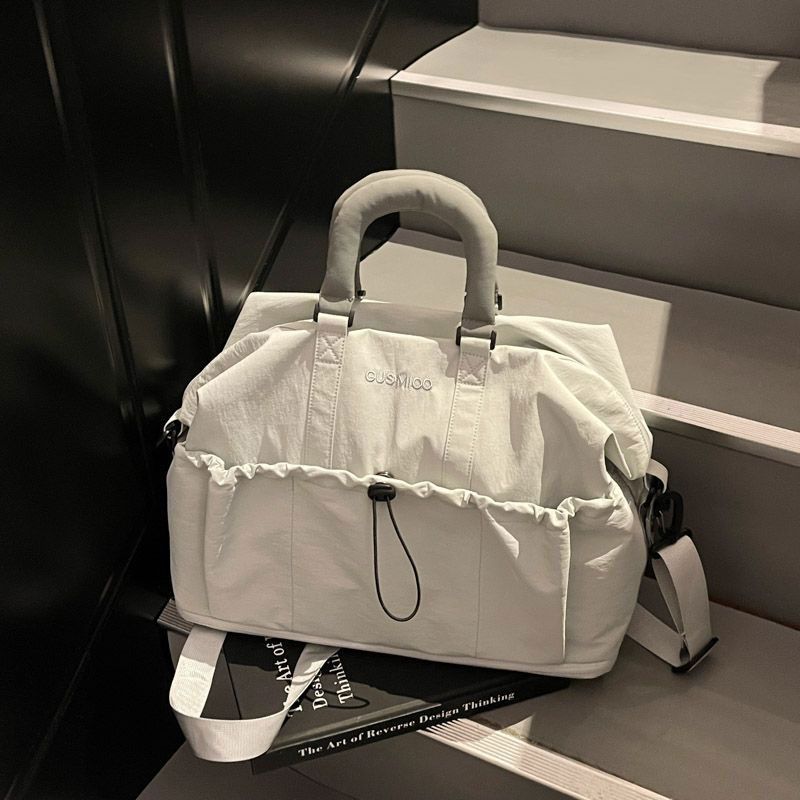 Multi-Functional Travel Duffle Bag Bowlift