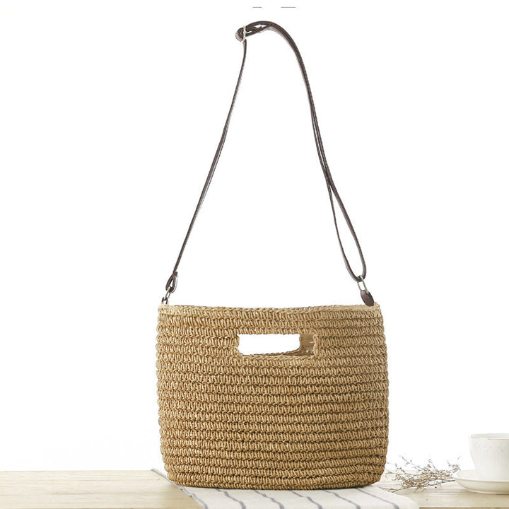 Braided shoulder bag with unique carrying handle Bowlift