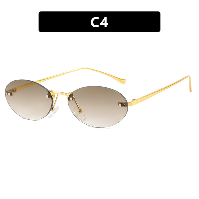 Ladies fashionable sunglasses in elegant retro design Bowlift