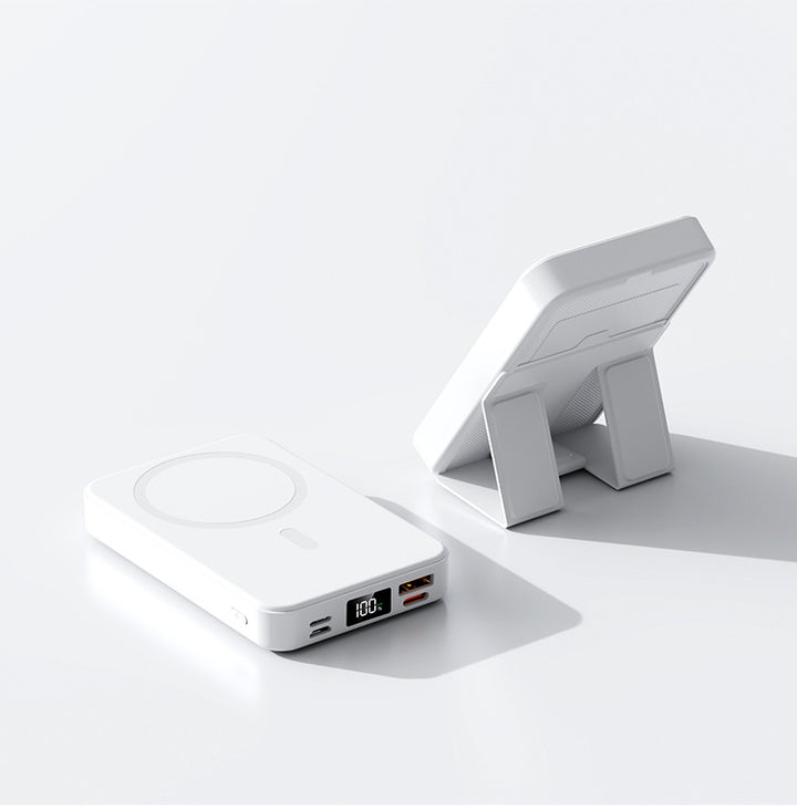 Portable Magsafe Powerbank with Integrated Fast Charging Function Bowlift