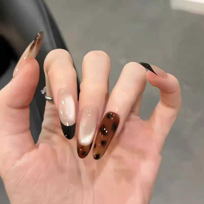 Artistic Press-On Nail Set with Elegant Floral and Gemstone Accents Bowlift