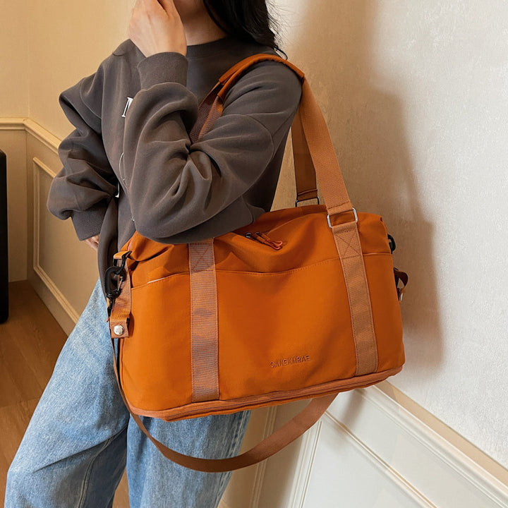 Sporty Weekender Duffel Bag Bowlift