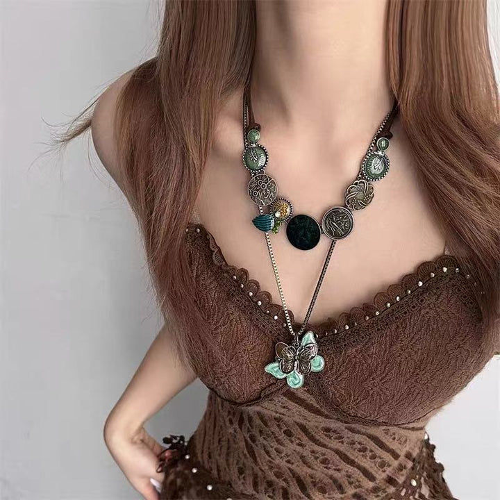 Floral Pendant Long Necklace Bowlift