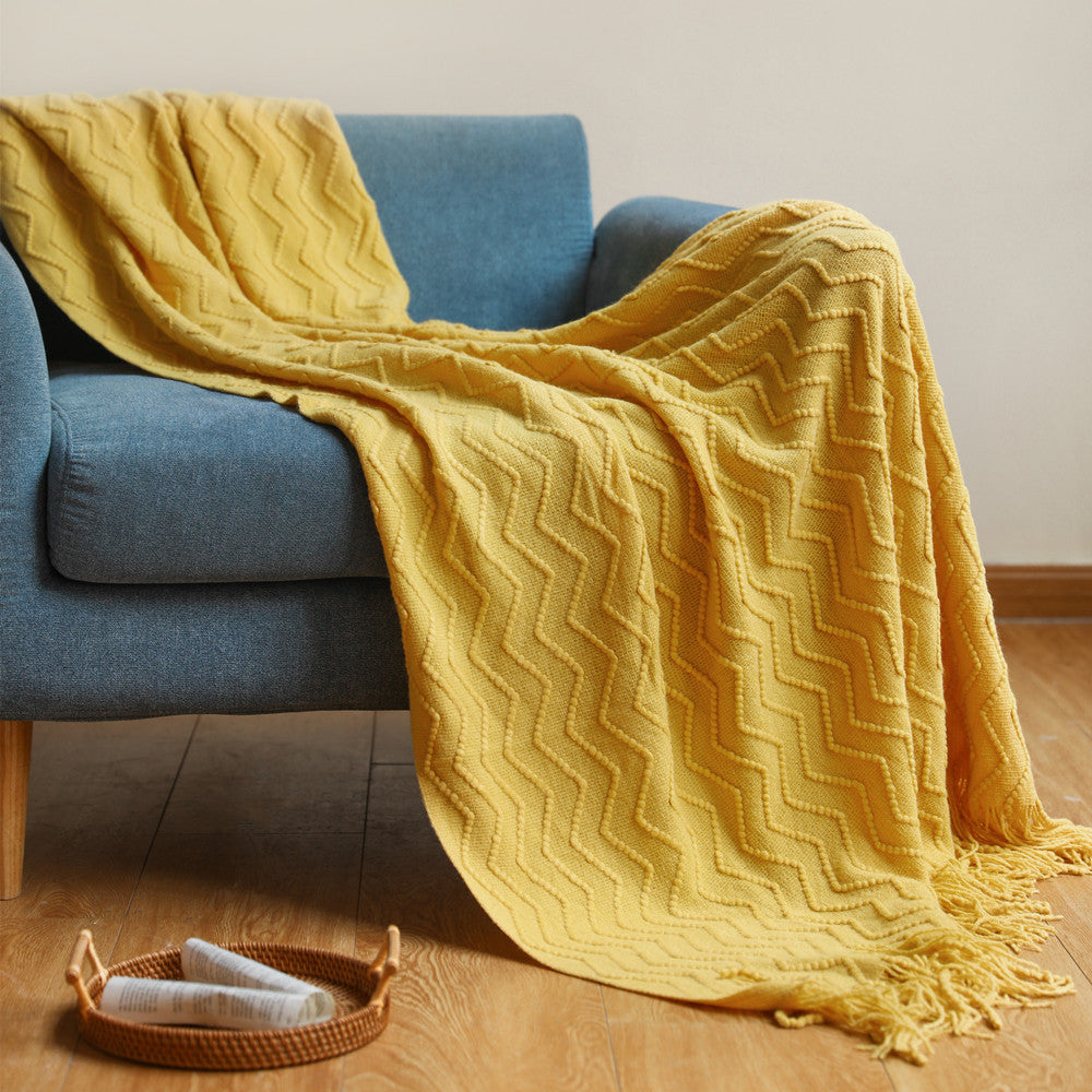 Cozy Textured Throw Blanket Bowlift