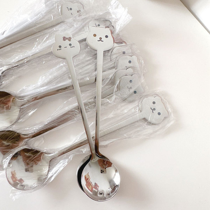 Playful teaspoons with animal motifs Bowlift