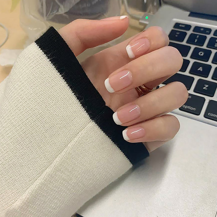 Artificial nail set with unique patterns Bowlift