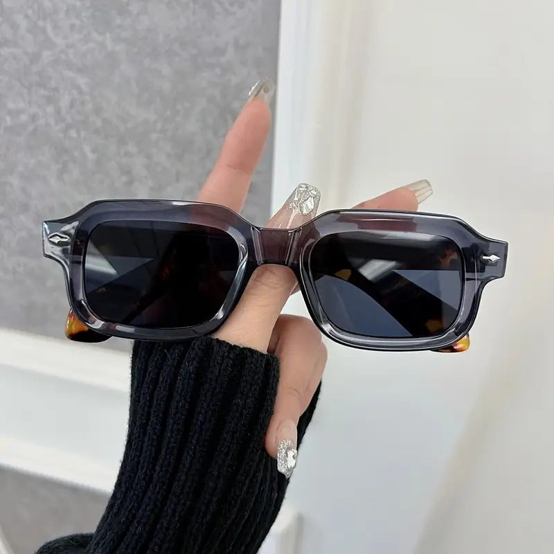 Women's stylish square sunglasses with elegant design and UV protection Bowlift