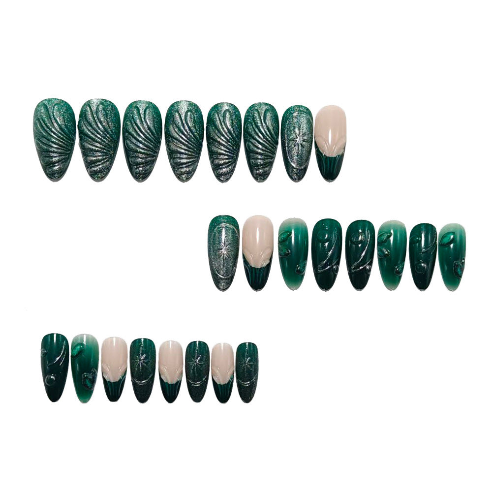 Artificial nails in an elegant design with botanical accents Bowlift