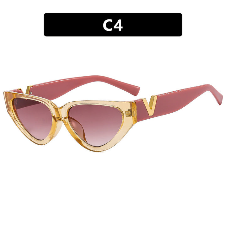 Women's Cat-Eye Sunglasses with Stylish Zebra Design and Luxurious Accents Bowlift