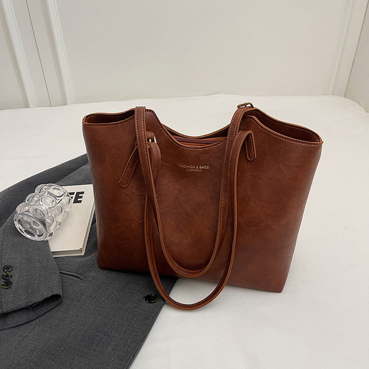 Elegant Leather Tote Bowlift
