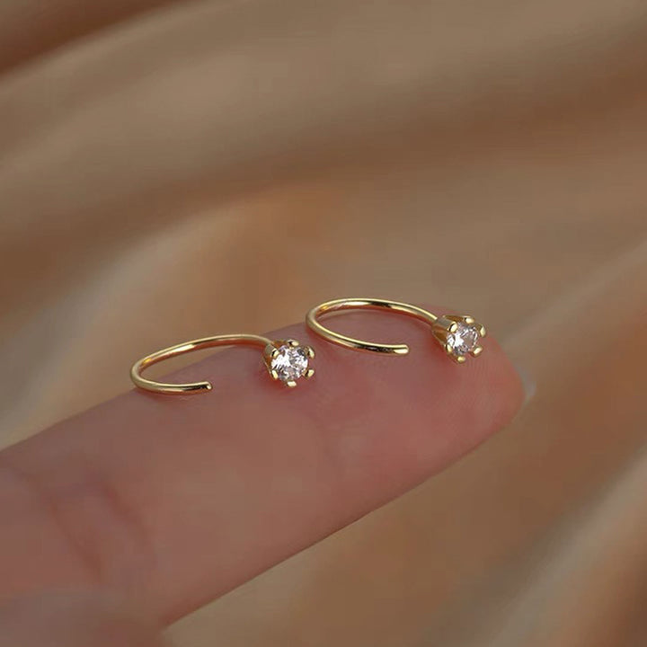 Sparkling and Elegant Stud Earrings Bowlift