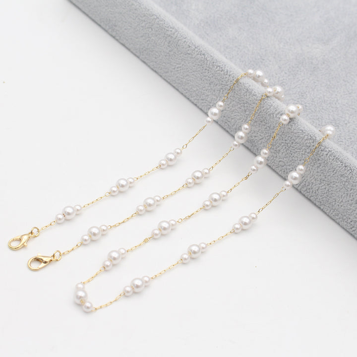 Pearl-Accented Eyewear Chain Bowlift