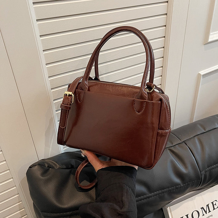 Luxurious Structured Leather Handbag Bowlift