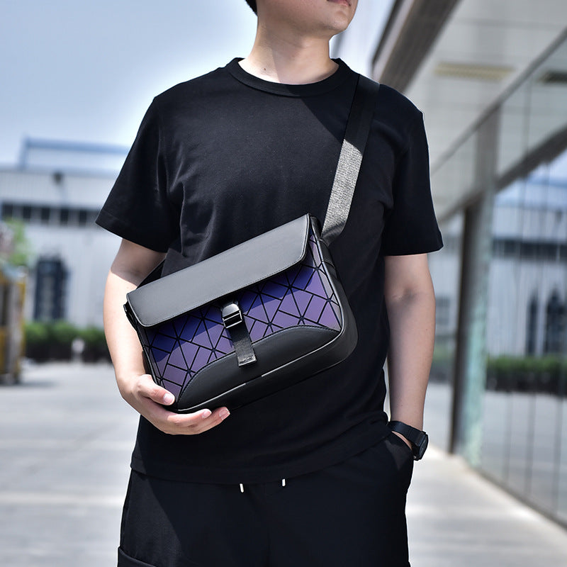 Urban Minimalist Messenger Bag Bowlift