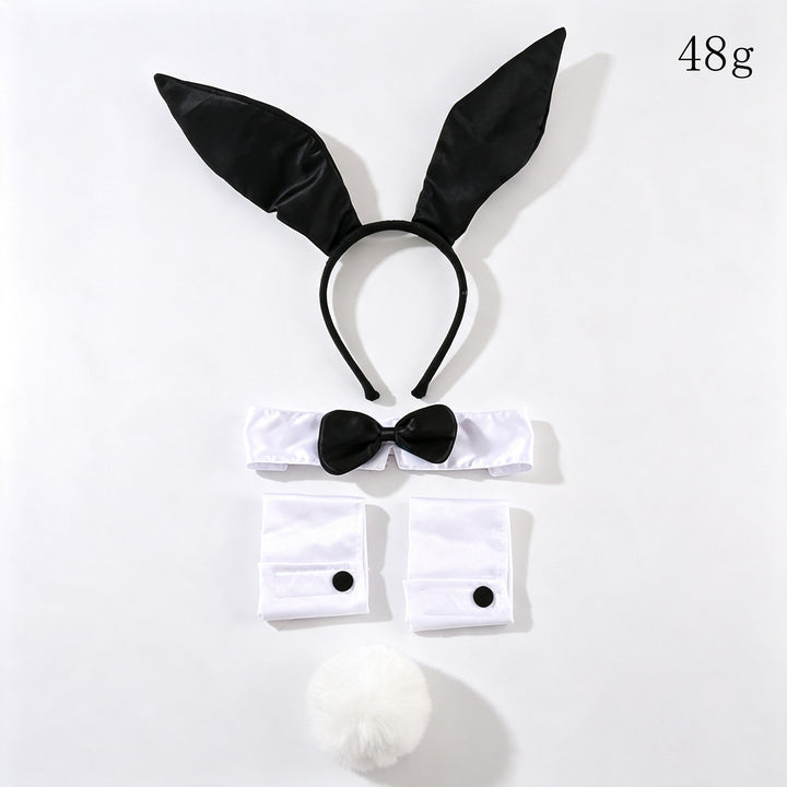 Festive wedding accessory set
