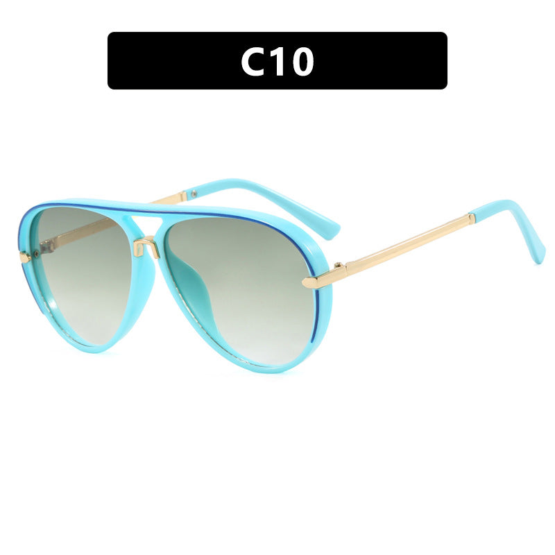 Women's fashion pilot sunglasses with elegant metal accents Bowlift