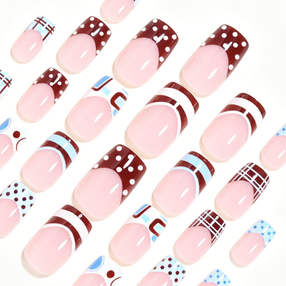 Artistic Chocolate-Inspired Nail Art Tips Bowlift