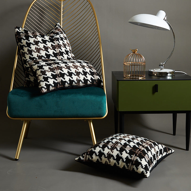 Decorative Houndstooth Print Cushion
