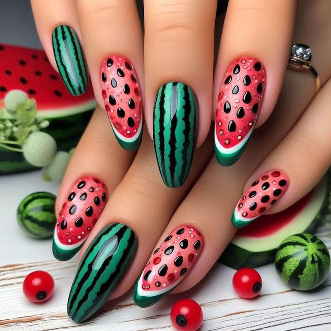 Watermelon-Inspired Nail Art Bowlift