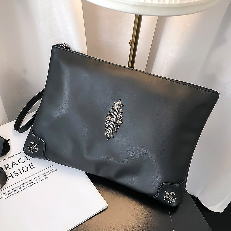 Elegant Clutch Made of High-Quality Faux Leather Bowlift