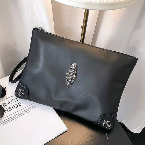 Elegant Clutch Made of High-Quality Faux Leather Bowlift