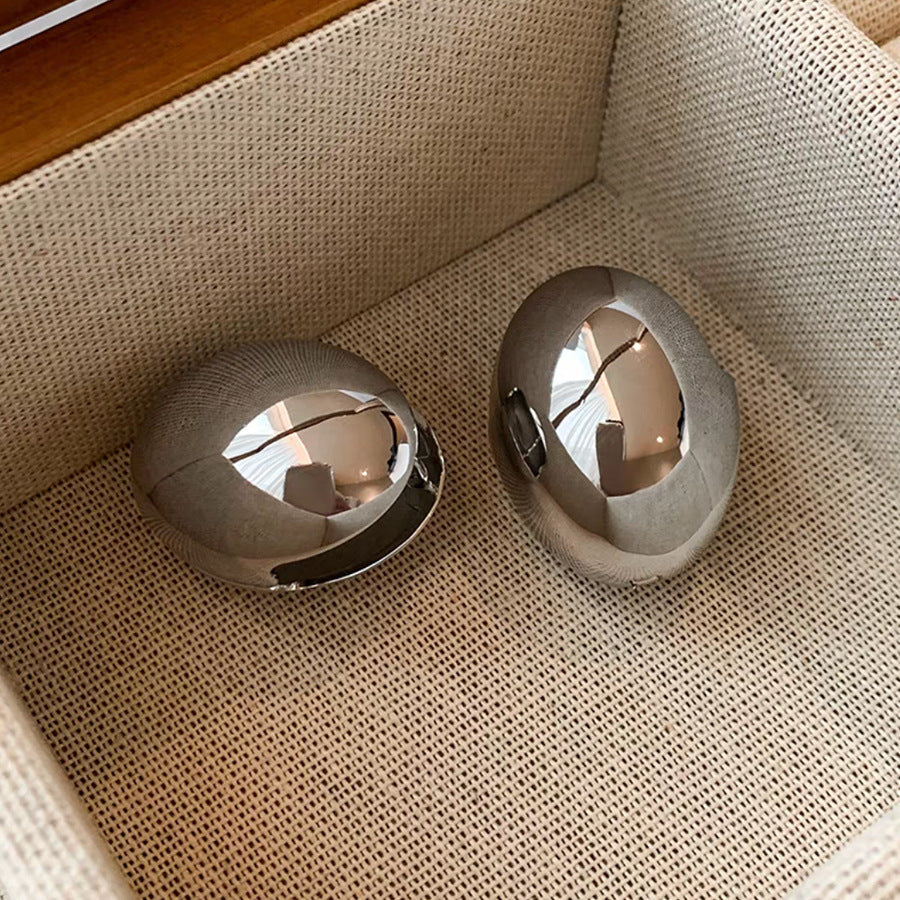 Stylish stainless steel stud earrings Bowlift